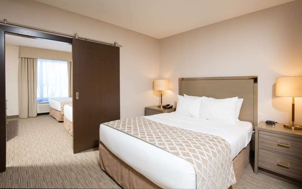 Pomeroy Hotel Fort Mcmurray Quarto foto